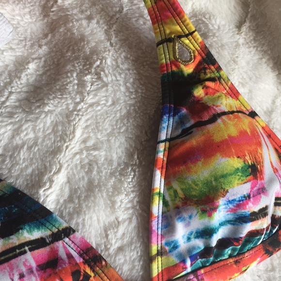 Volcom Bikini Top - Picture 2 of 3